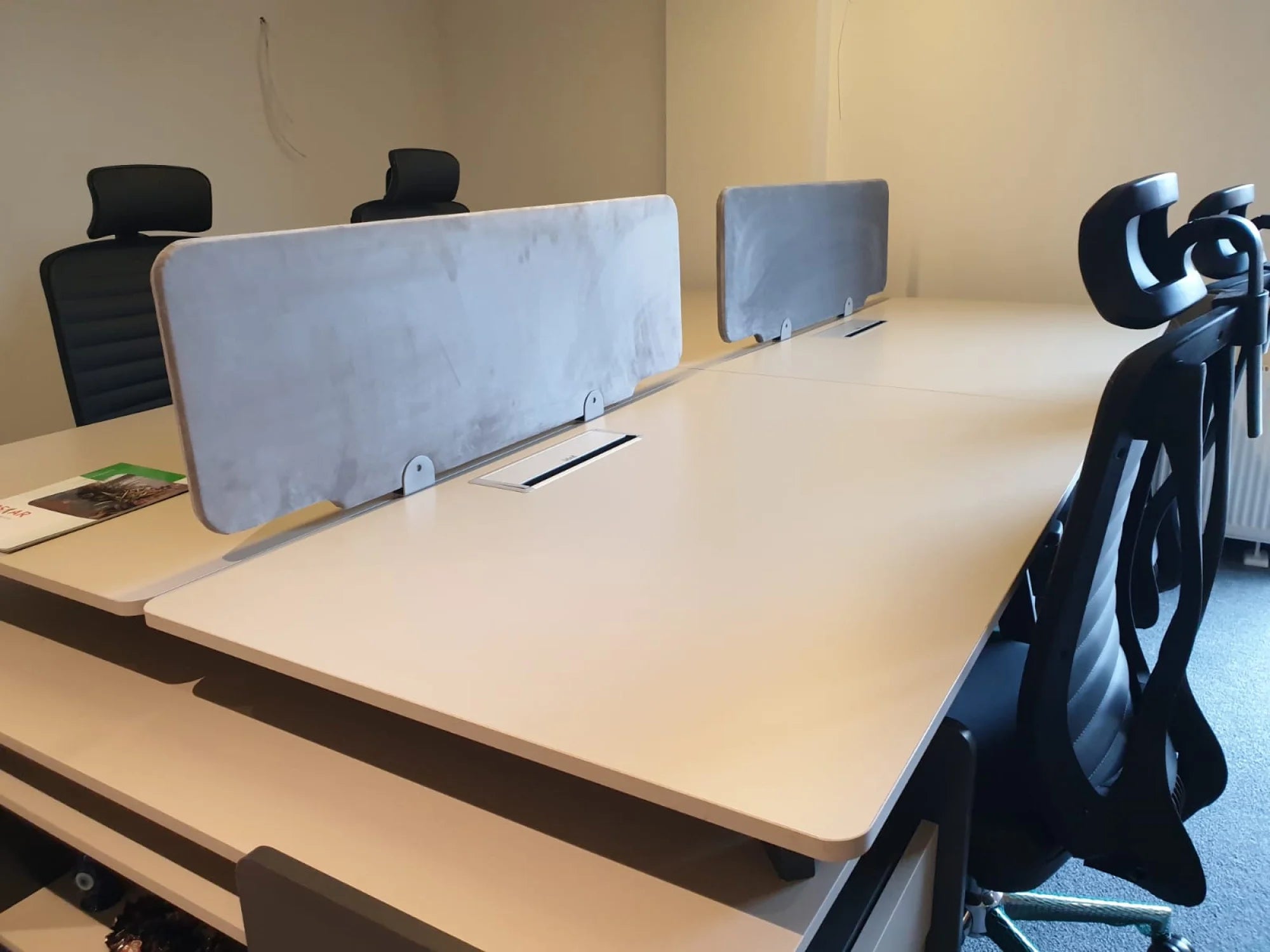Bilgili İnşaat Ofis Mobilya Dekorasyonu ISTANBUL-TSI