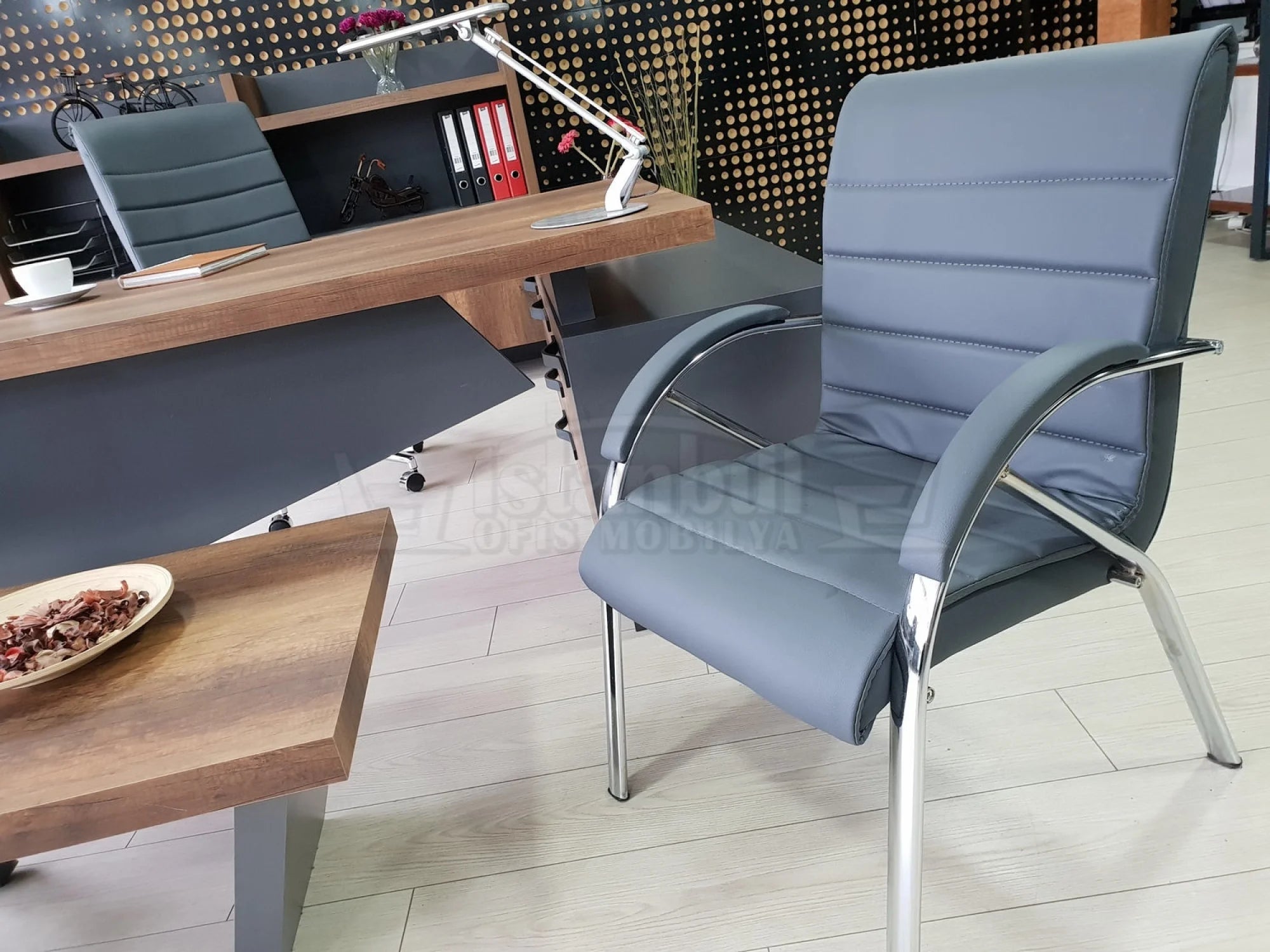 İstanbul Ofis Yönetici Masa Takımı Elegant - Barok Antrasit ISTANBUL
