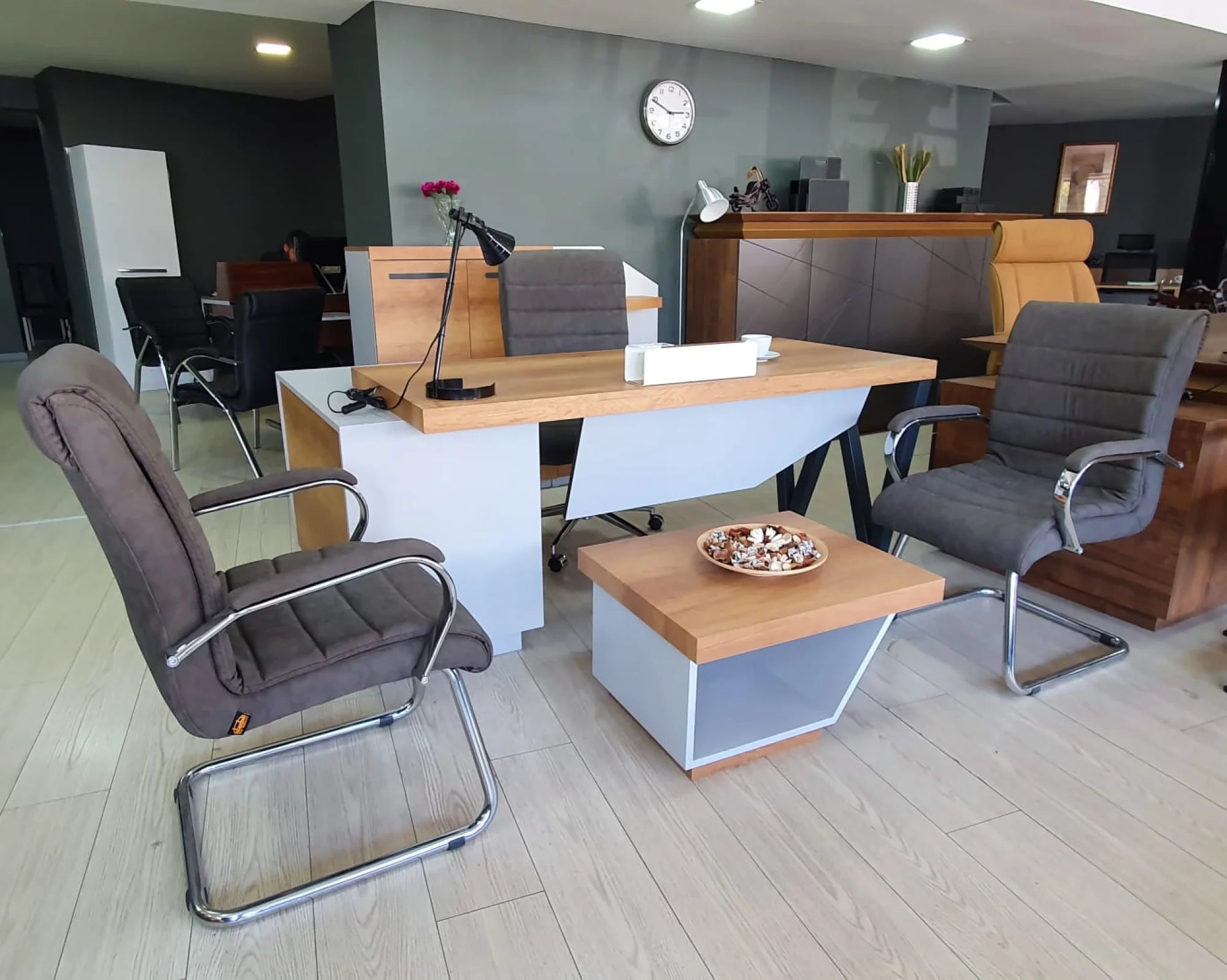 Ofis Masası Uzay ISTANBUL-TSI