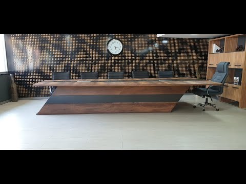 Sonderdesign Konferenztisch