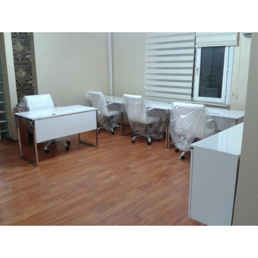 Verschiedene Büromöbel Sonstiges Geschehen