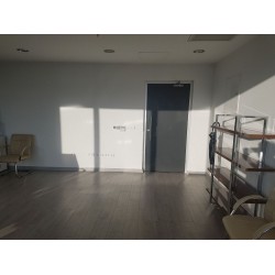 Verschiedene Büromöbel Sonstiges Geschehen