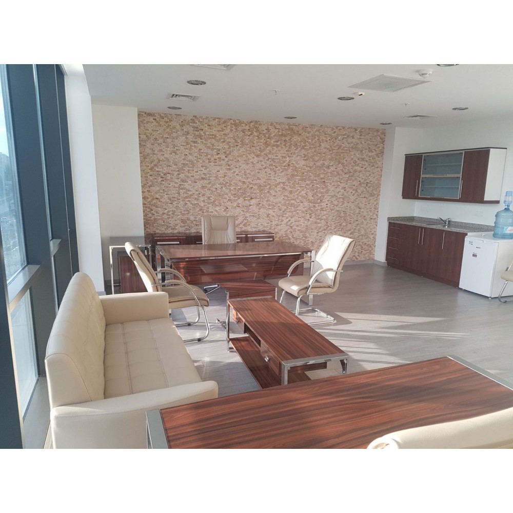 Verschiedene Büromöbel Sonstiges Geschehen