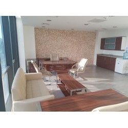 Verschiedene Büromöbel Sonstiges Geschehen