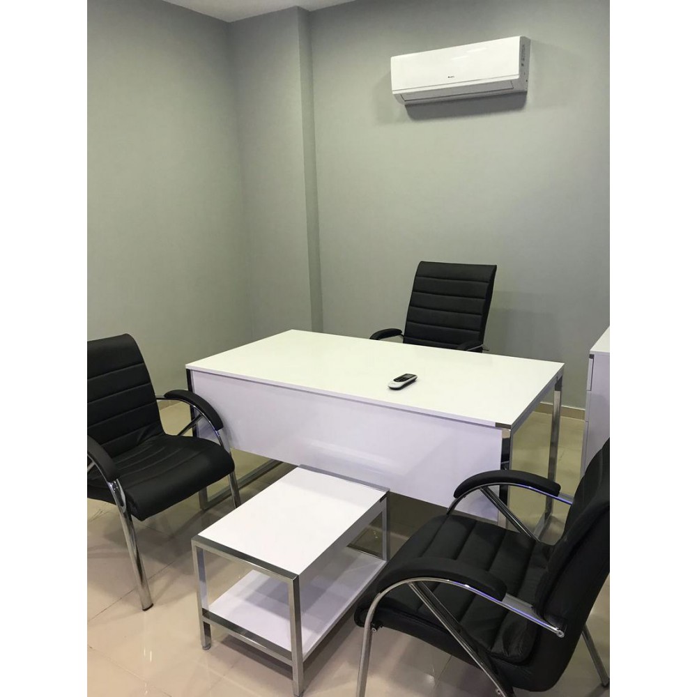 Verschiedene Büromöbel Sonstiges Geschehen