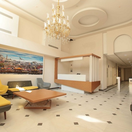 Login Lobby Und Herr Ibrahim Komplette Gebäude Kartal