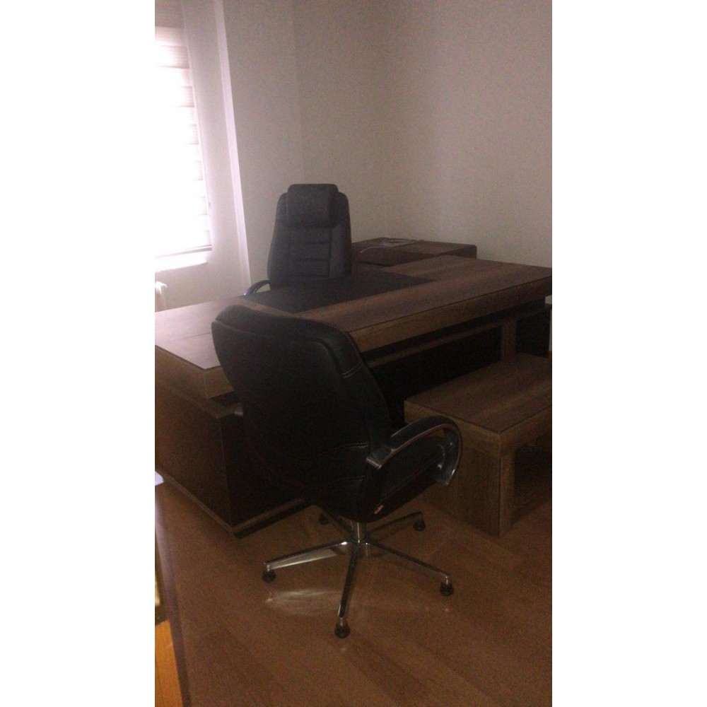 Verschiedene Büromöbel Sonstiges Geschehen