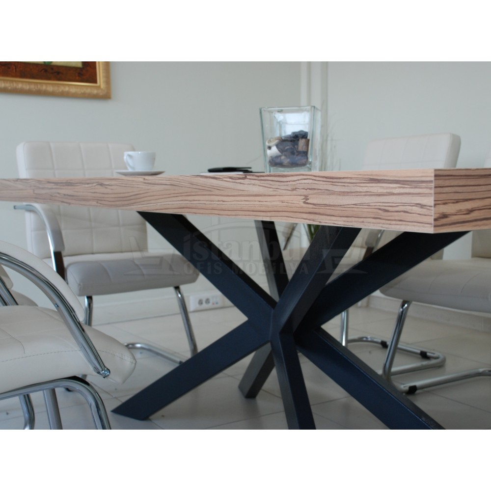 Lexus Besprechungstisch