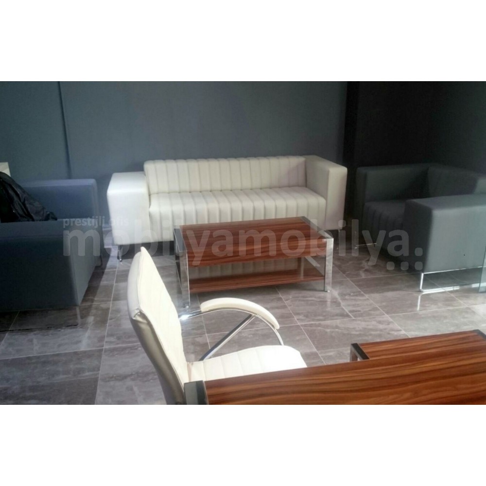 Verschiedene Büromöbel Sonstiges Geschehen