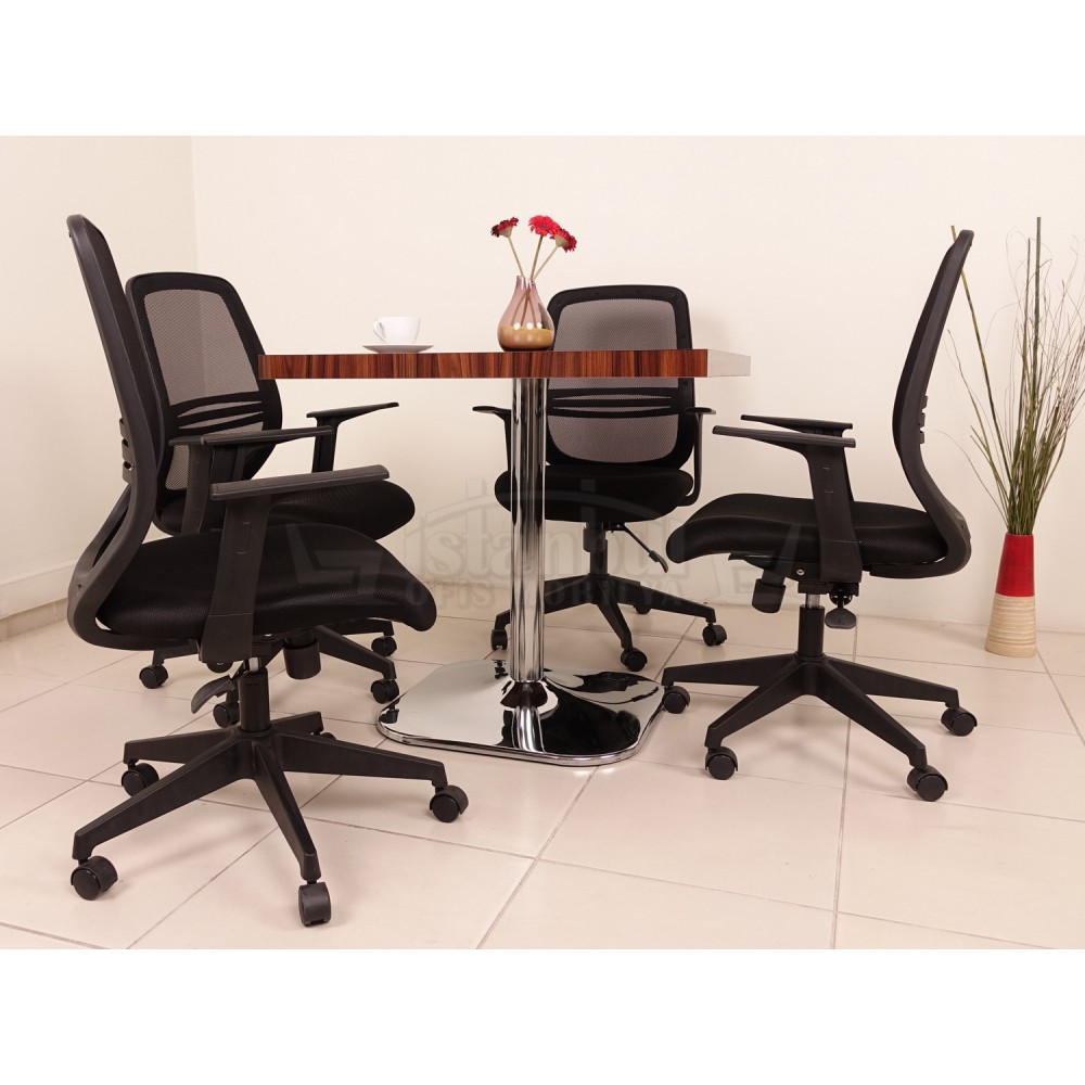 Besprechungstisch Osaka