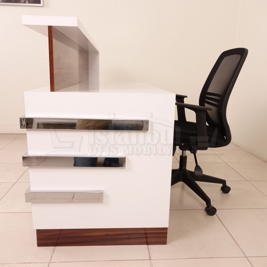 Box Schreibtisch Welcome Desk Walnut Verchromt