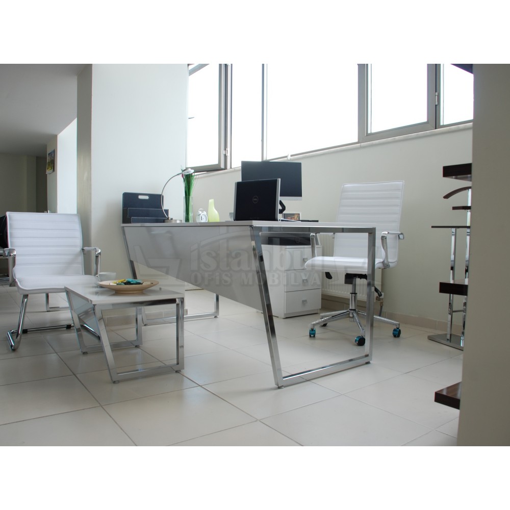 Linda Desk Team New Zealand