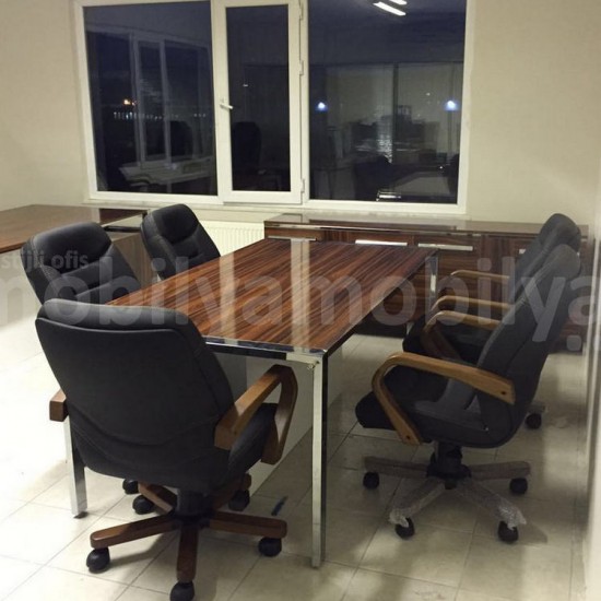 Verschiedene Büromöbel Sonstiges Geschehen