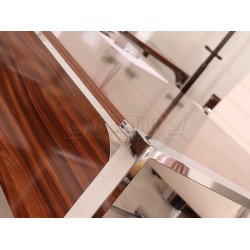 Apple-Istanbul-Büro-Schreibtisch Executive Office Hg. Nussbaum