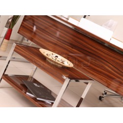 Apple-Istanbul-Büro-Schreibtisch Executive Office Hg. Nussbaum