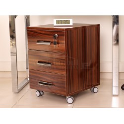 Apple-Istanbul-Büro-Schreibtisch Executive Office Hg. Nussbaum