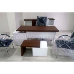 Verschiedene Büromöbel Sonstiges Geschehen