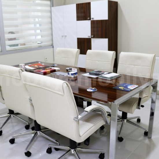 Klassenzimmer Möbel-Lösungen