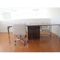 Apple-Seiten Offen Besprechungstisch Sockel-System