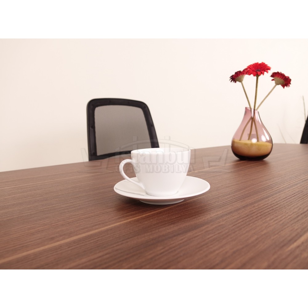 Besprechungstisch Wien