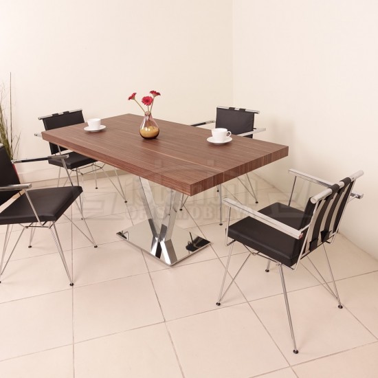 Besprechungstisch Wien