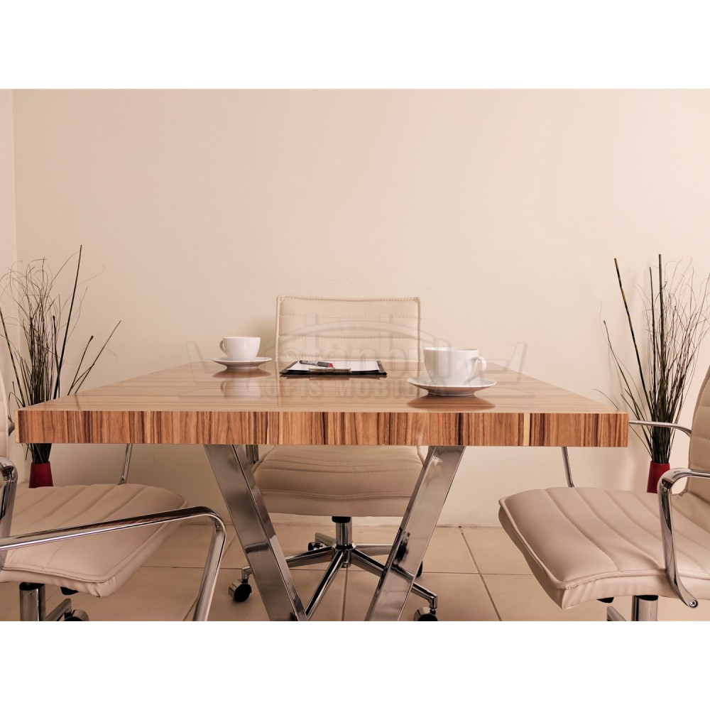 Platz Besprechungstisch İn Wien