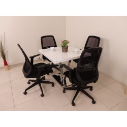 Platz Besprechungstisch İn Wien