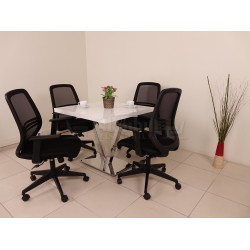 Platz Besprechungstisch İn Wien