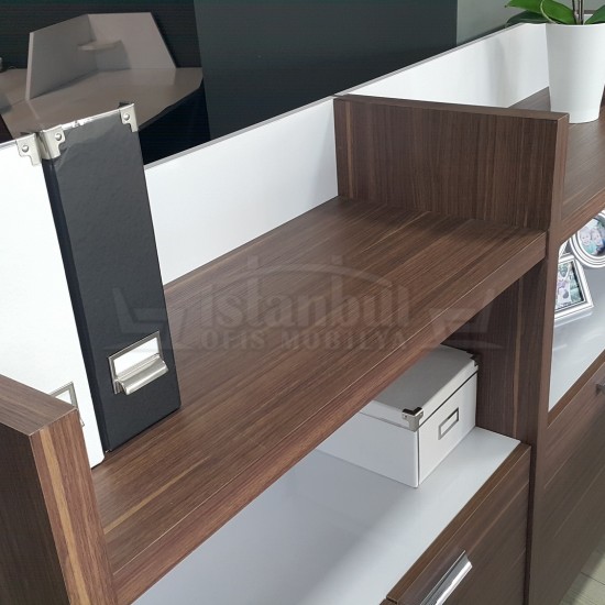 Elegante Cabinet Office