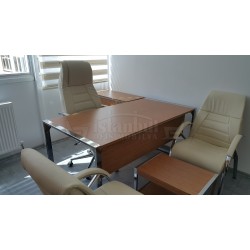 Schulmöbel Büroräume