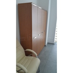 Schulmöbel Büroräume