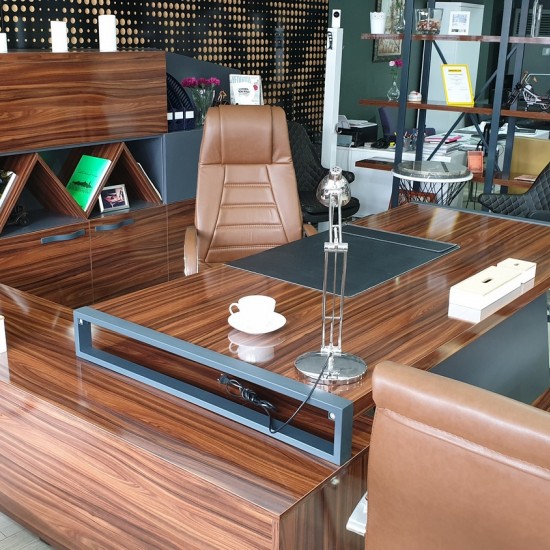 Istanbul Büro-Schreibtisch Büroführungsteam