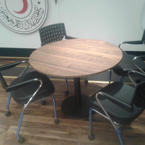 Rothalbmond Hauptsitz Büro