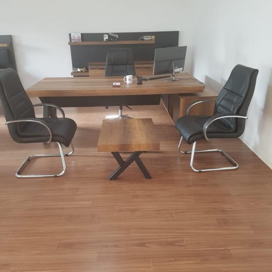 Schweizer Büromöbel Herr John Ck Transport