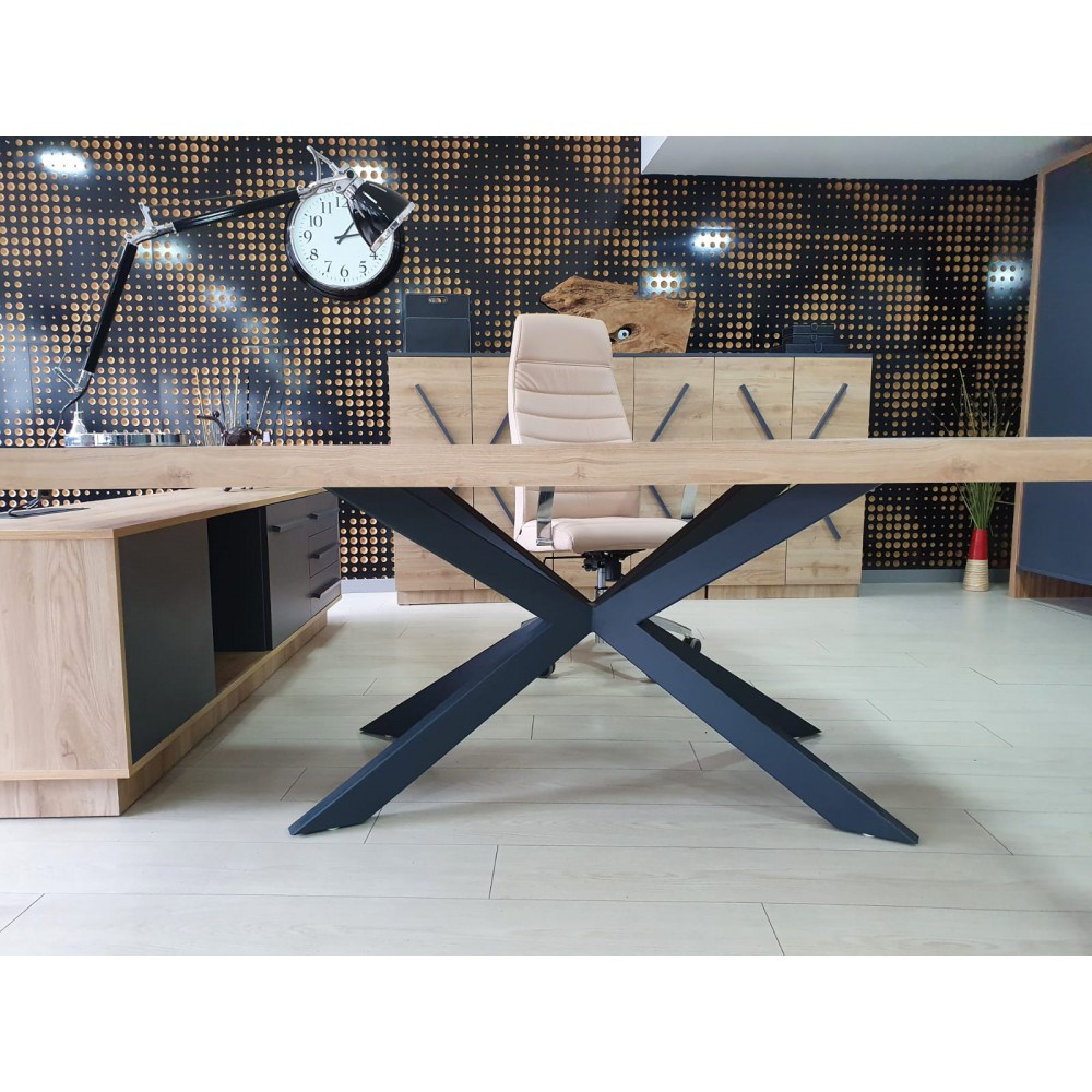 Lexus Executive Office-Team