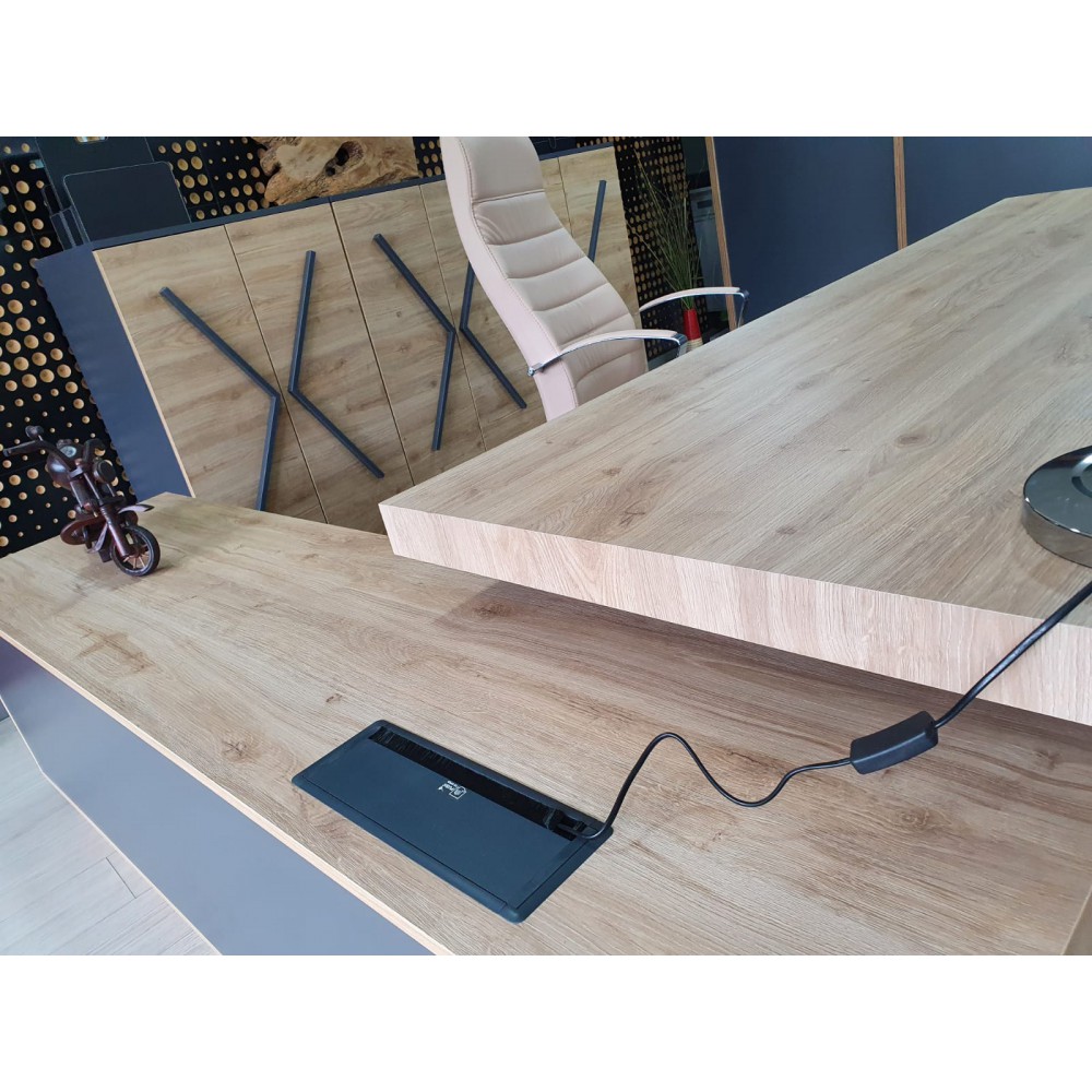 Lexus Executive Office-Team