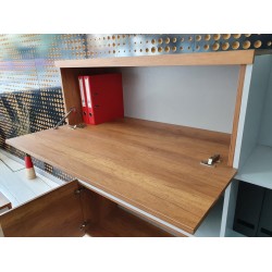 Istanbul Büro-Schreibtisch Büroführungsteam