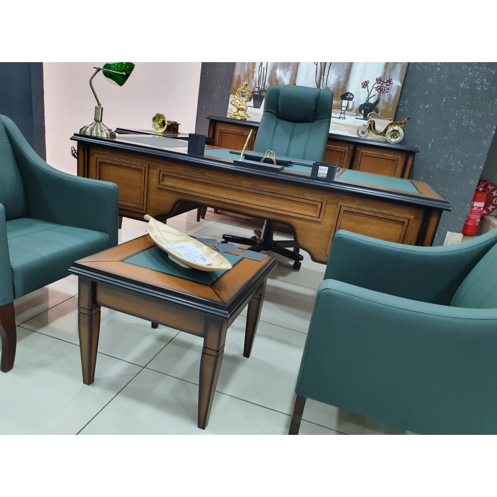 Britischer Executivschreibtisch