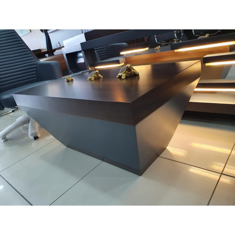 _Büromöbel_Frankreich