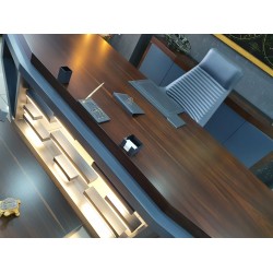 _Büromöbel_Frankreich