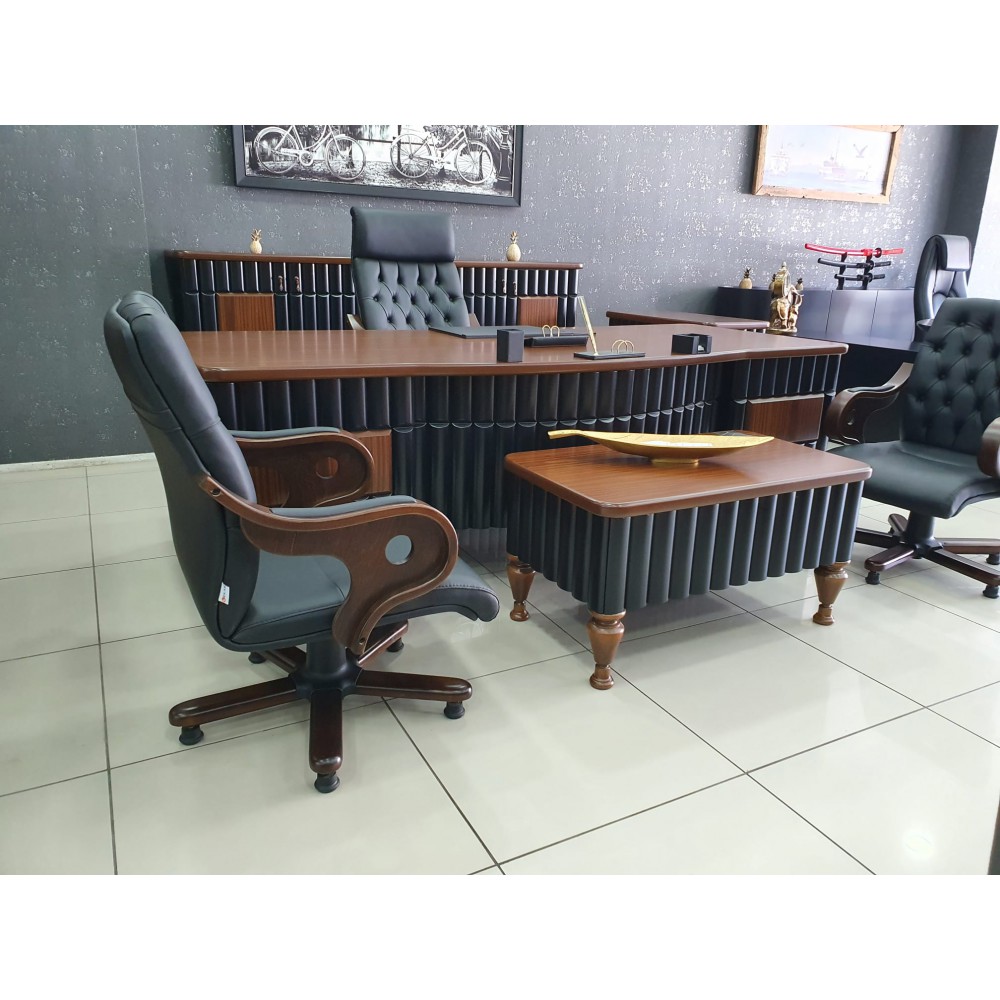 Ceo Executive Office Desk