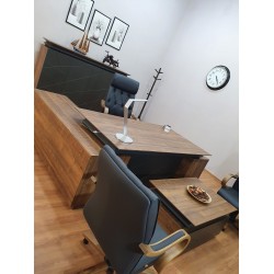 Büroberechtigungsteam Signature, Walnuss Und See, Minimale Maßnahme