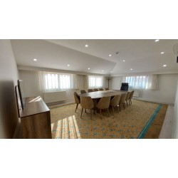 Großer Ovaler Besprechungstabelle