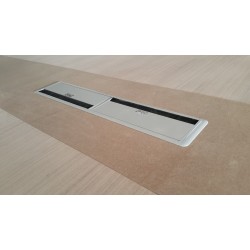 Holzbesprechungstisch