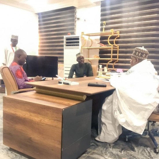 African Büromöbel Nigeria