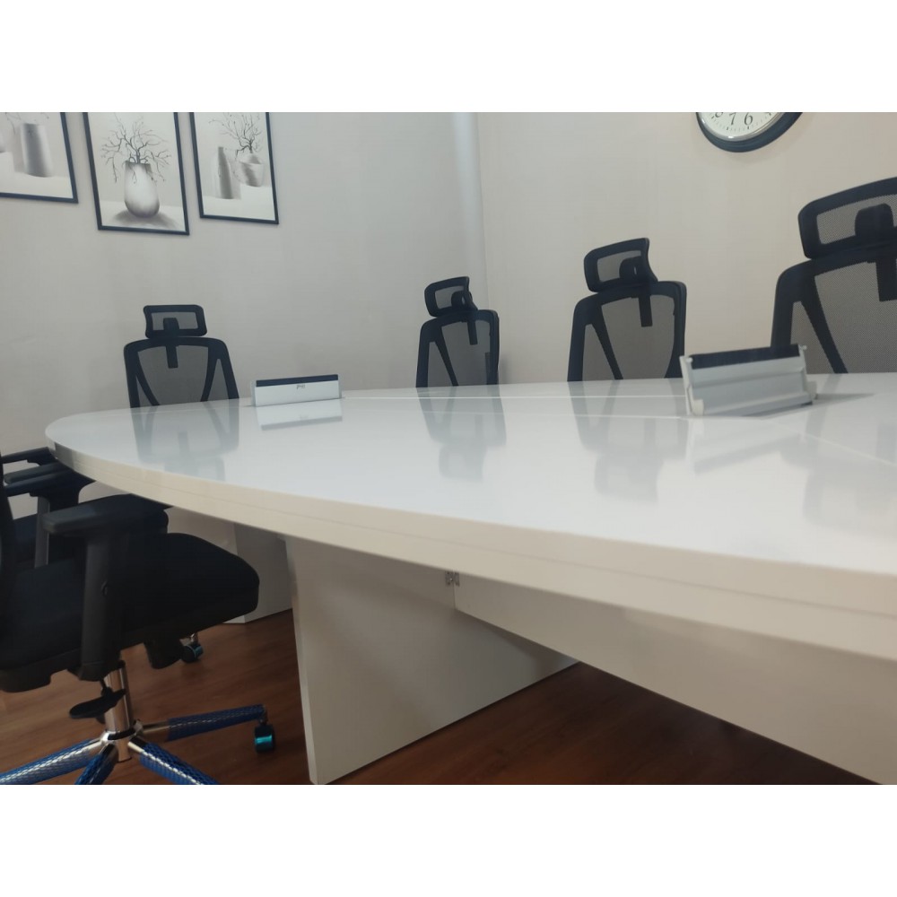 Großer Ovaler Besprechungstabelle Weiß