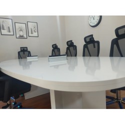 Großer Ovaler Besprechungstabelle Weiß