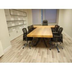 Besprechungstisch