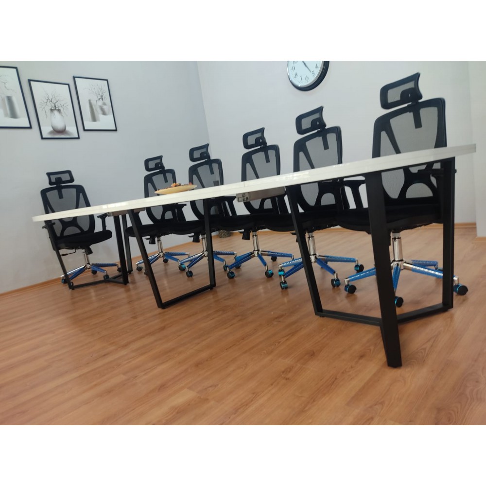 Großer Ovaler Besprechungstabelle Weiß