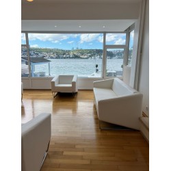 Anwalt Beraray Hanım Büromöbel